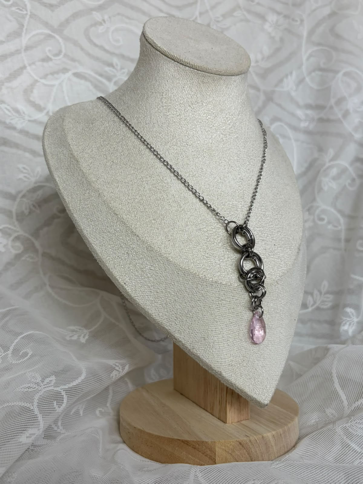 Fontis Chainmail Pendant Necklace