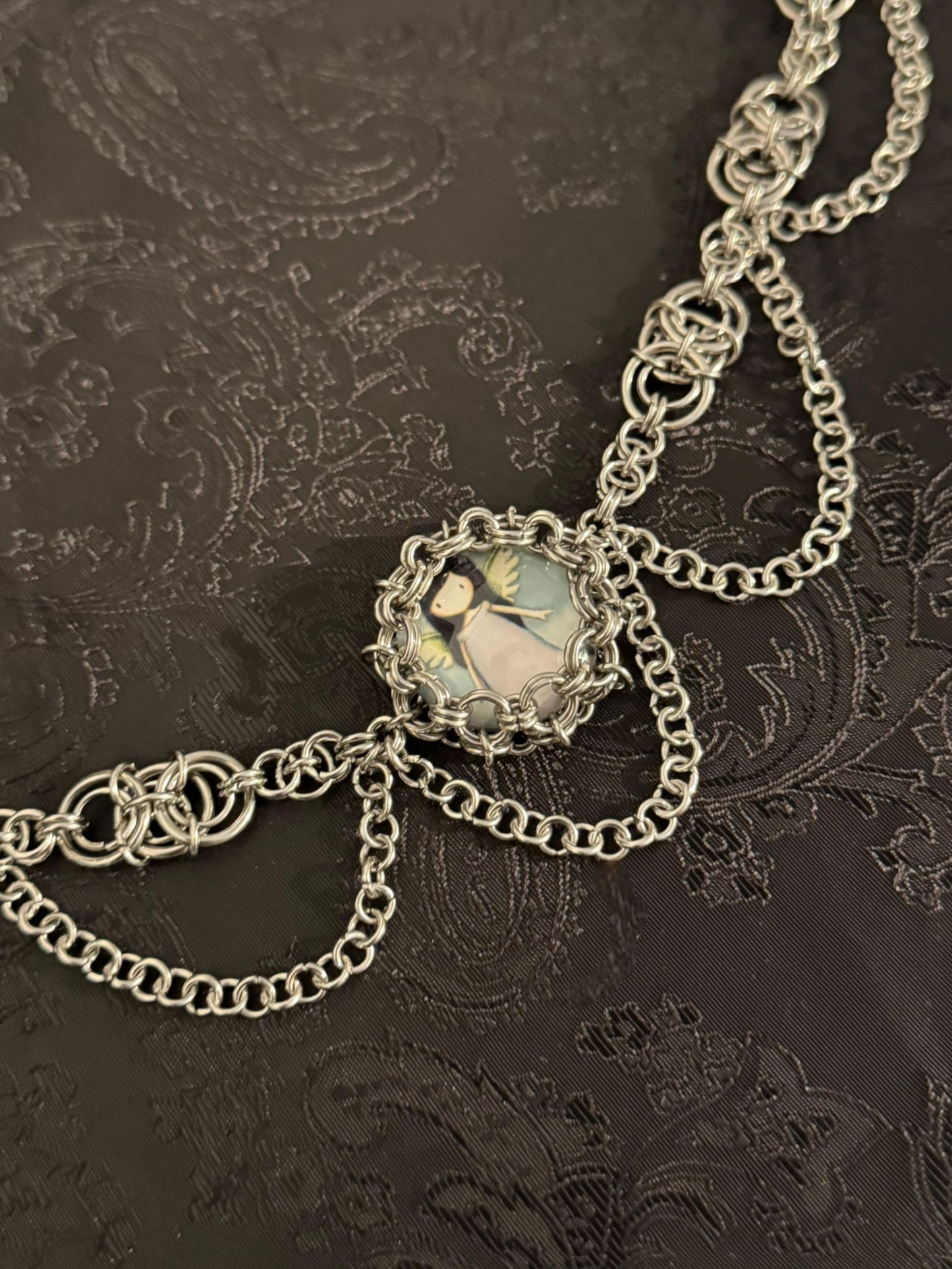 Little Angel Chainmail Cabochon Choker