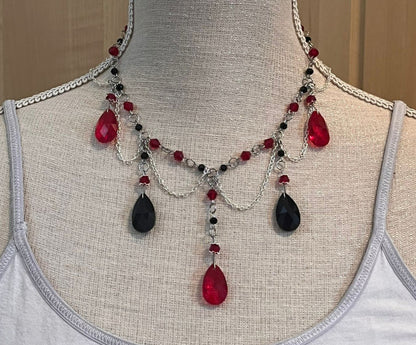 Obscura Drop Necklace ~ O01