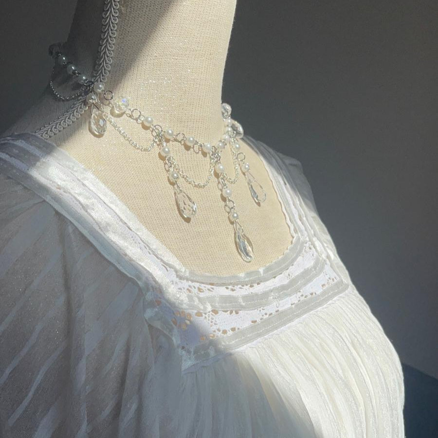 Lucent Teardrop Necklace ~ L01
