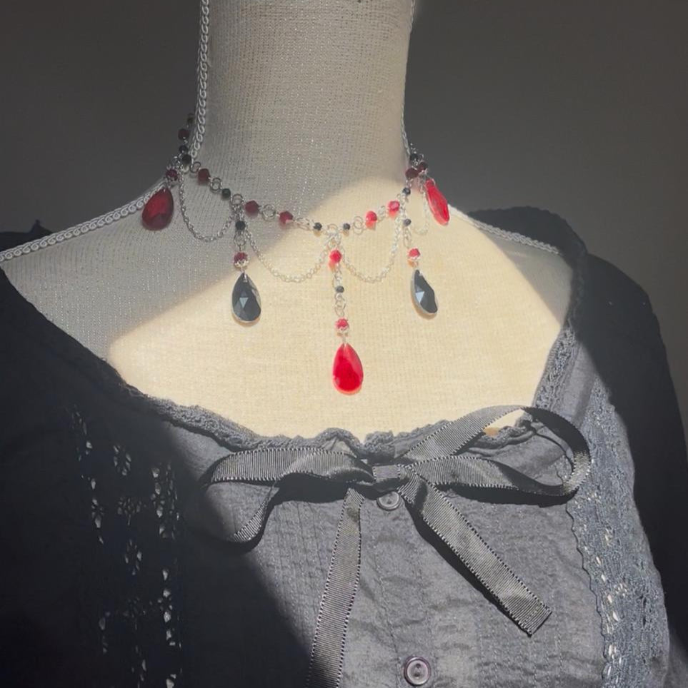 Obscura Drop Necklace ~ O01