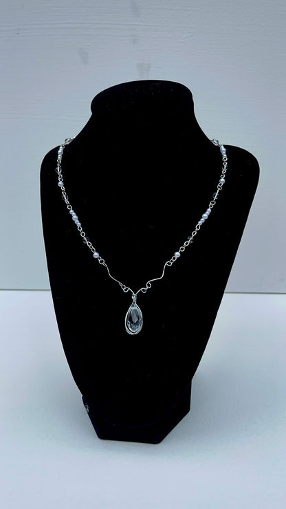 Spira Necklace 02 - Droplet