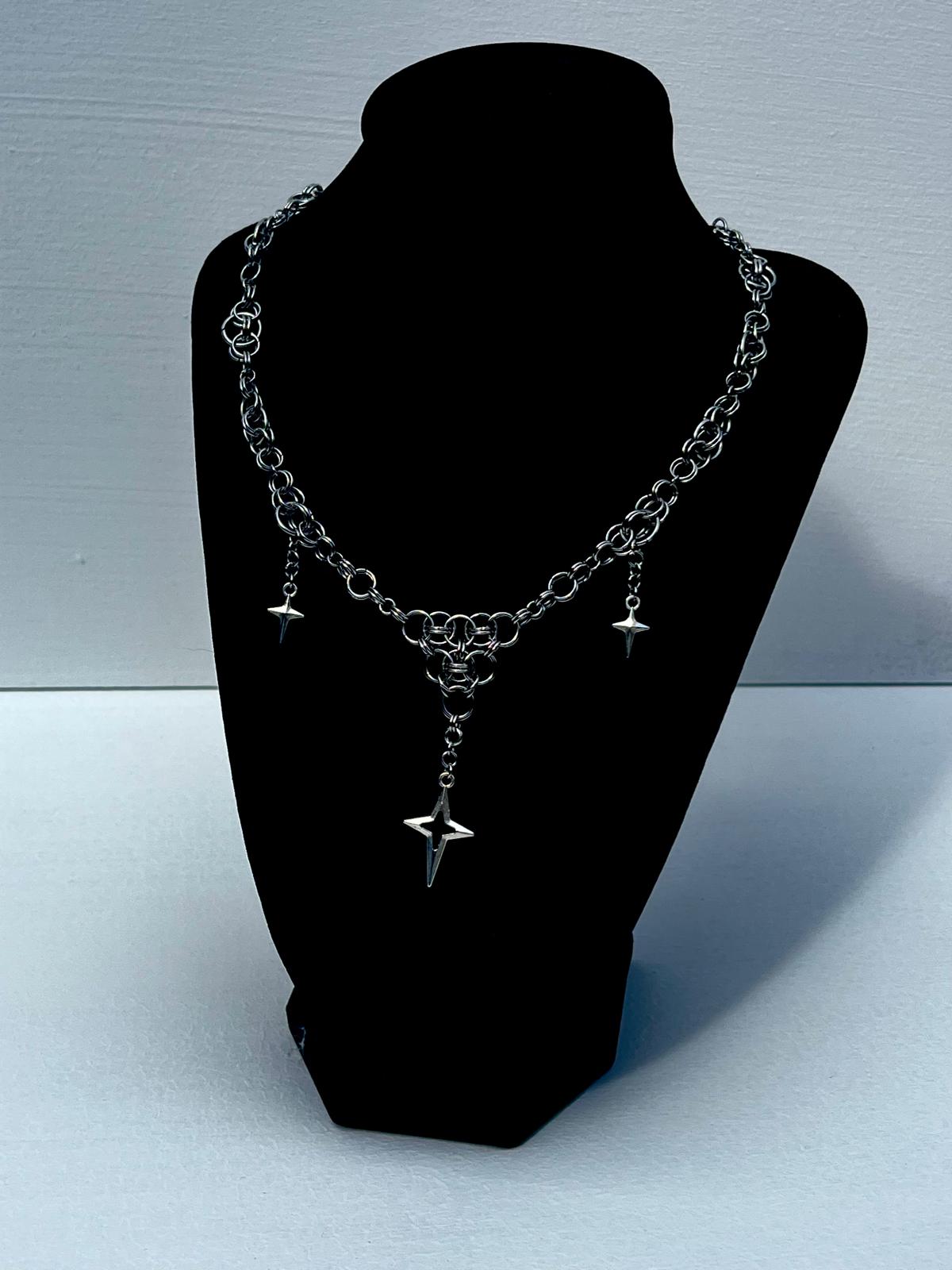 Interlace necklace 02 - Stellar link