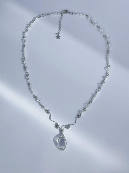 Spira Necklace 02 - Droplet