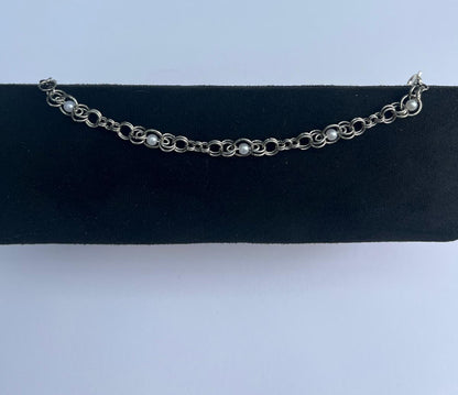 Interlace bracelet 05 - White Circle