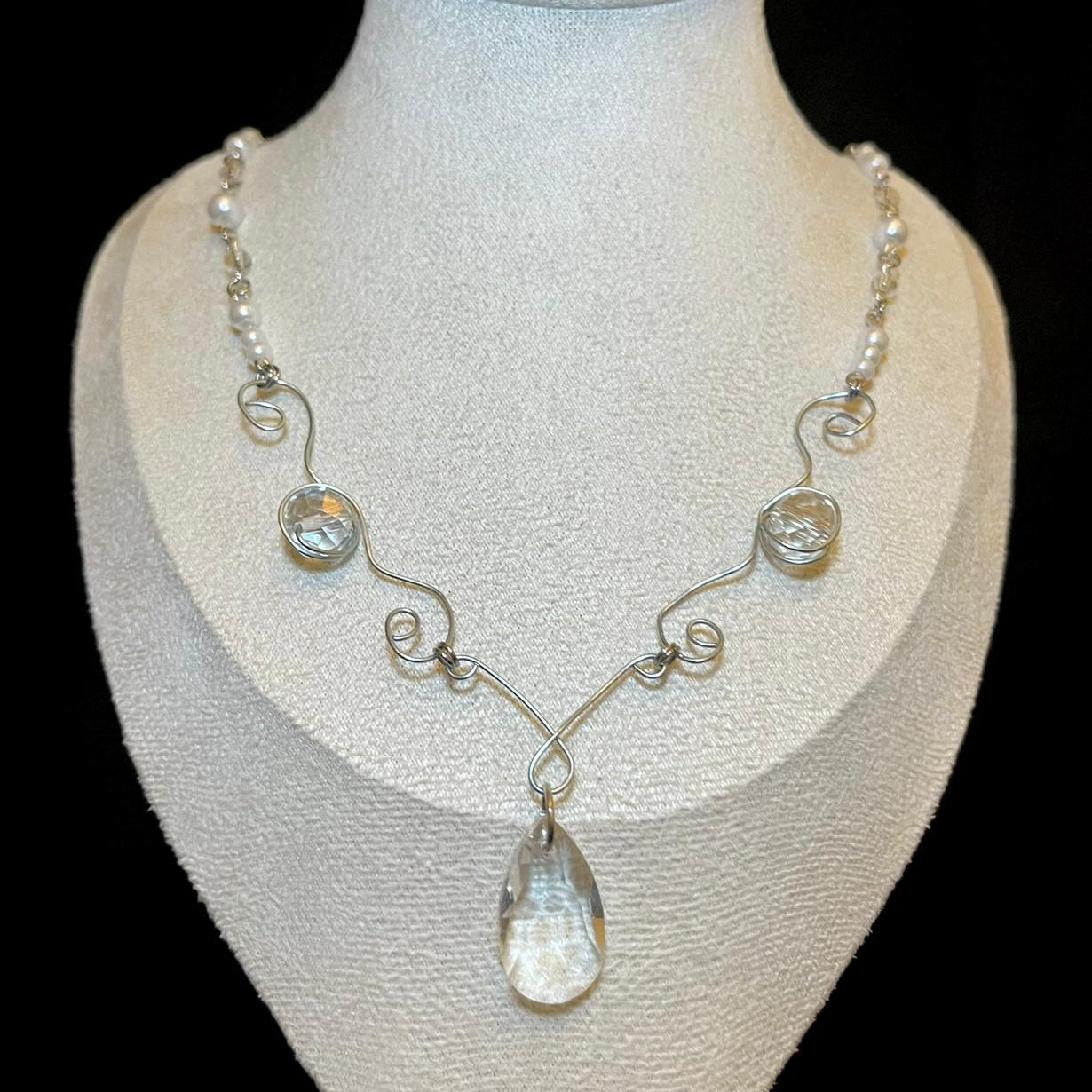 Spira Necklace 01 - Sun Catcher