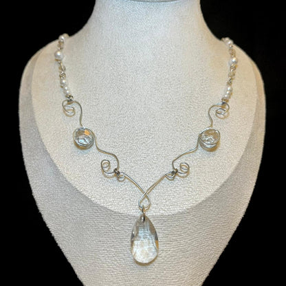 Spira Necklace 01 - Sun Catcher