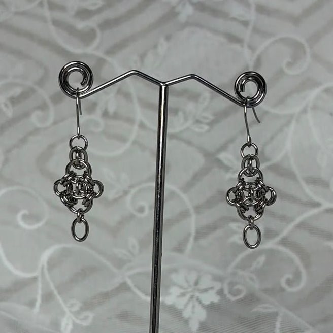 Fú (福) ~ Lucky Chainmail Earrings