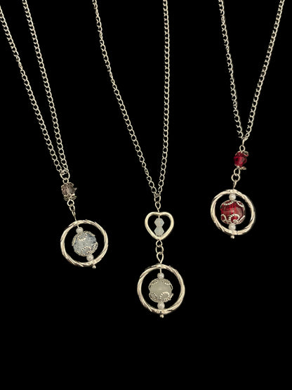 Iris Pendent Necklace