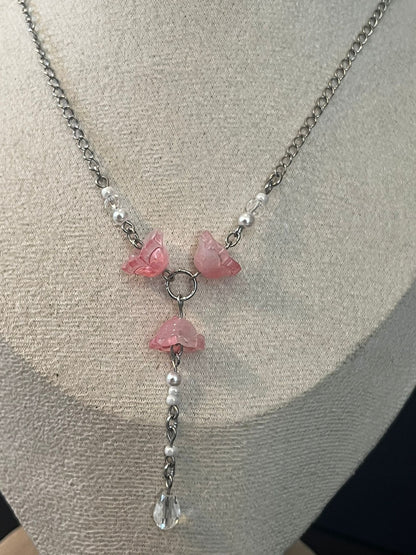 Trois Fleurs Necklace