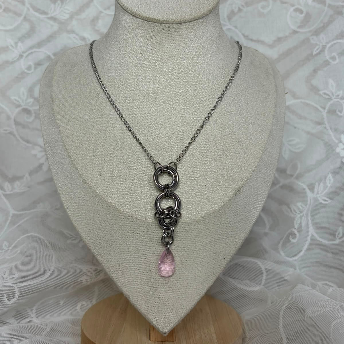 Fontis Chainmail Pendant Necklace