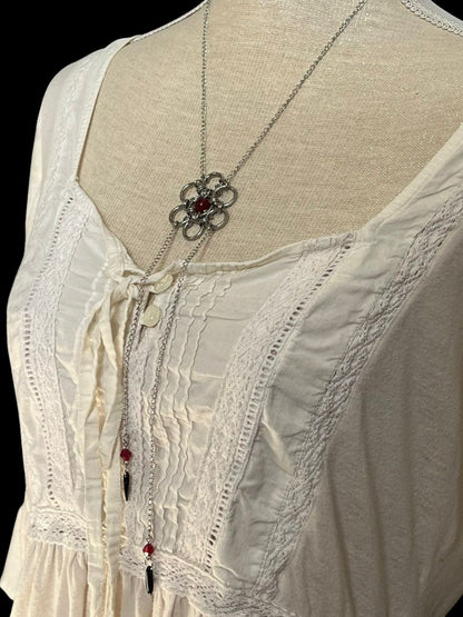 Floral Droplets Chainmail Pendant Necklace
