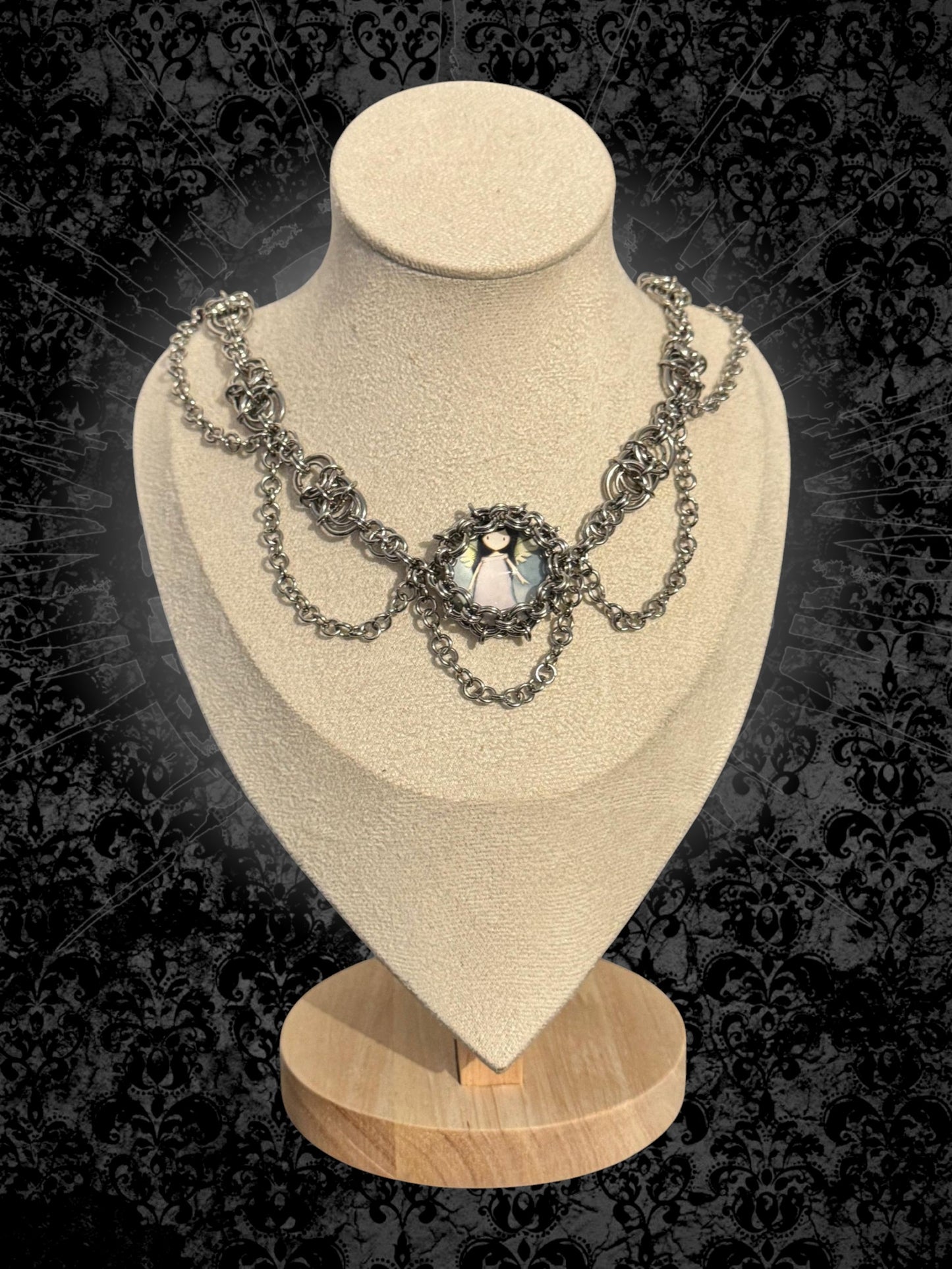 Little Angel Chainmail Cabochon Choker