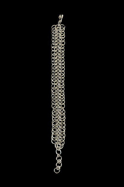 Metallic Spine Chainmail Bracelet