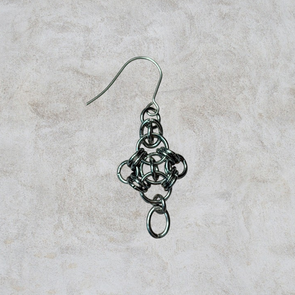 Fú (福) ~ Lucky Chainmail Earrings